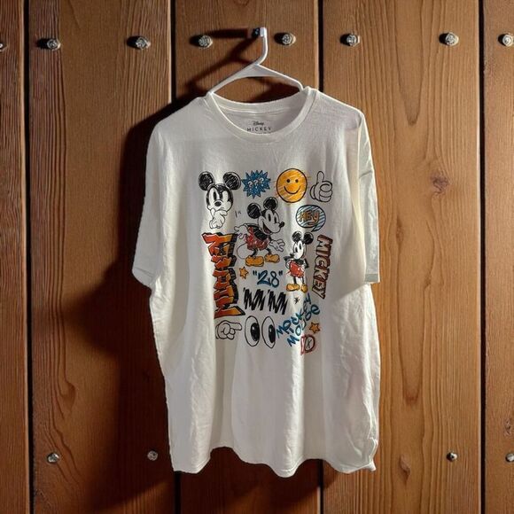 Mickey Mouse cute Women’s/Juniors Doodle T-Shirt size XL - Picture 3 of 5